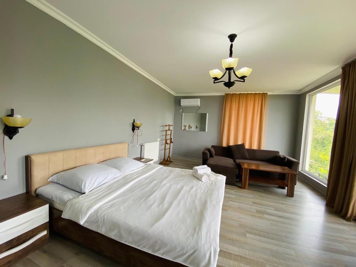 Lia'S Guest House ซิคนาคี ภายนอก รูปภาพ
