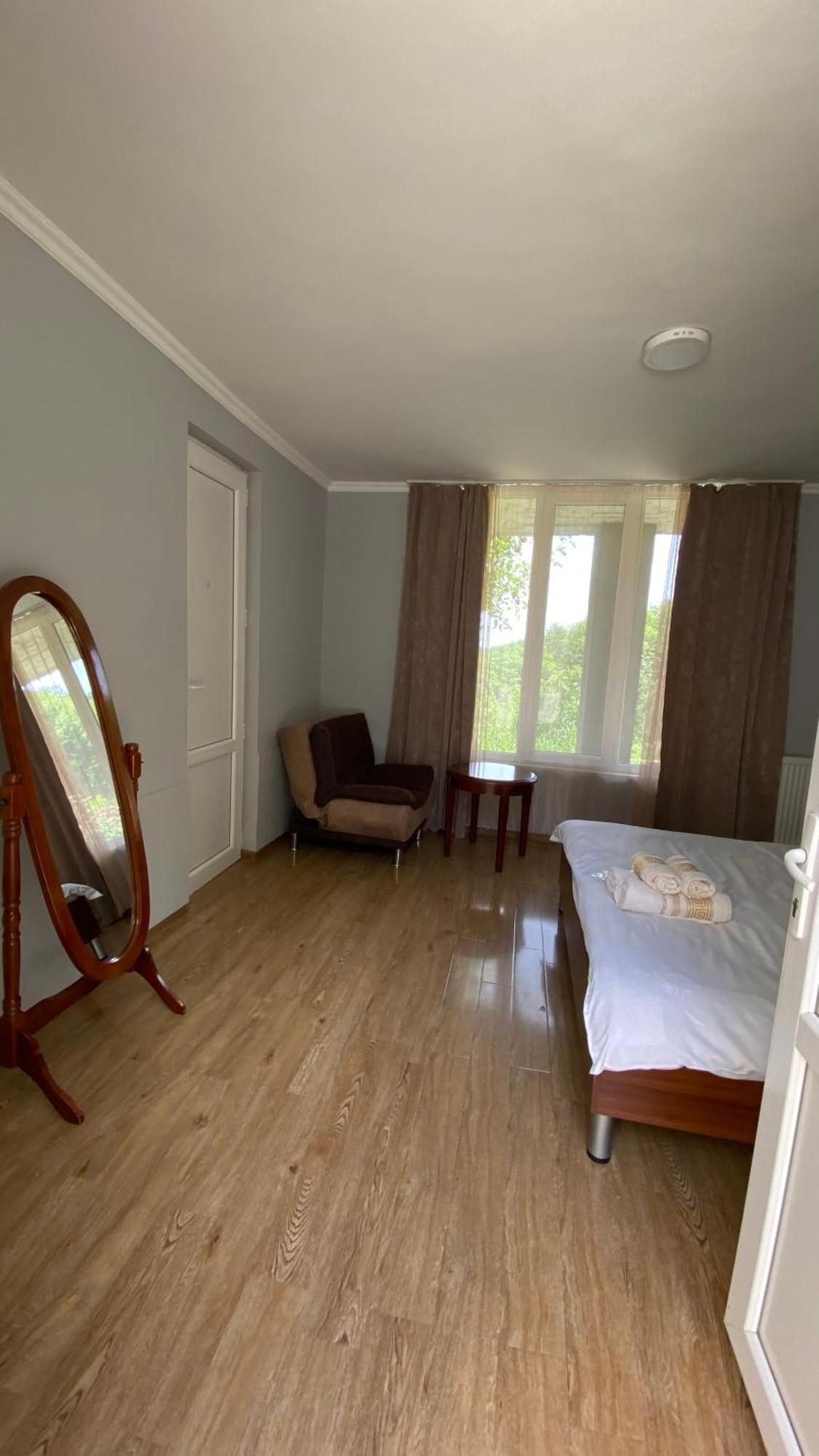 Lia'S Guest House ซิคนาคี ห้อง รูปภาพ